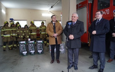 Zdjęcie do Sprzęt dla strażak&oacute;w z Funduszu Sprawiedliwości
